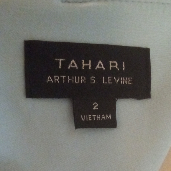 Tahari Powder Blue Collared Neckline Ruched Side Satin Cocktail Dress Size 2 - Picture 9 of 10